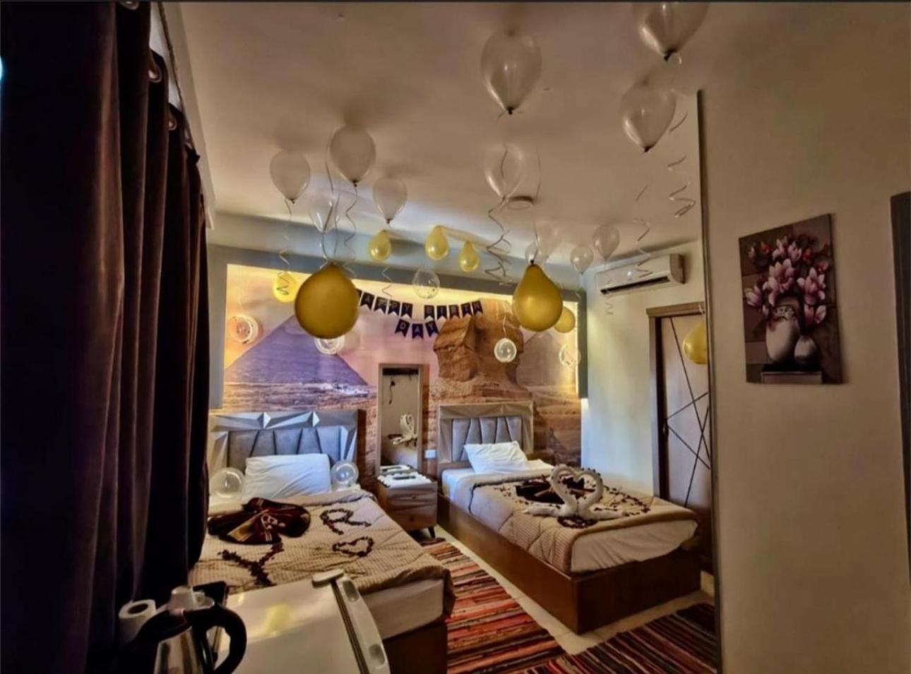 Nefertiti Pyramids View Hotel Cairo Exterior photo