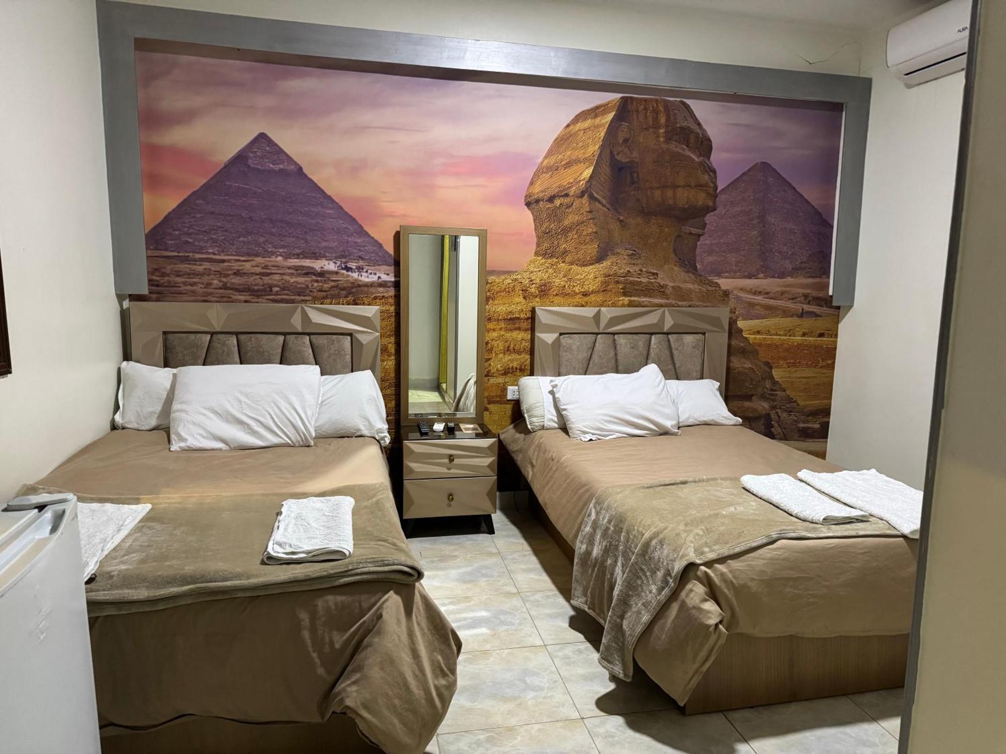 Nefertiti Pyramids View Hotel Cairo Exterior photo