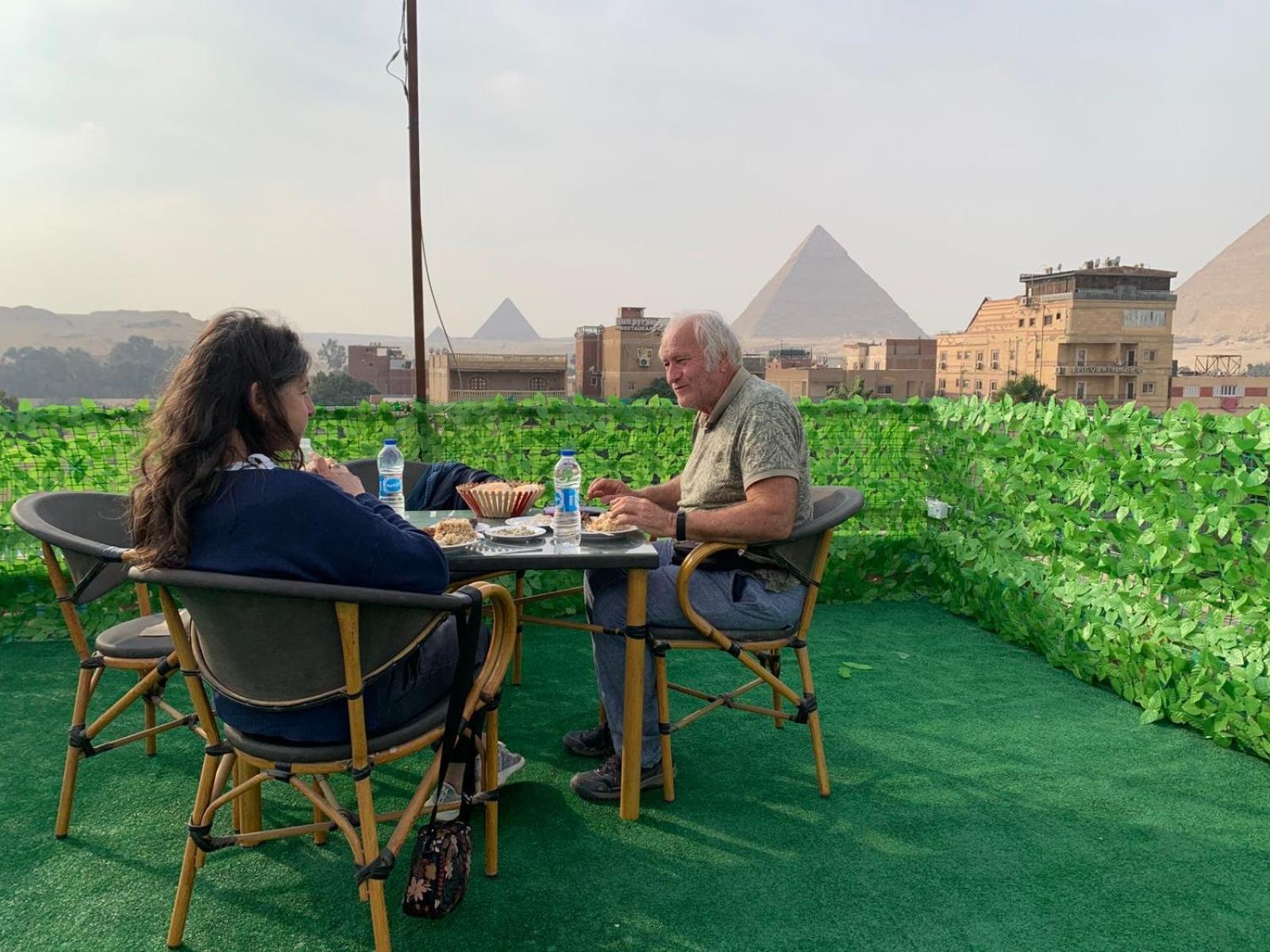 Nefertiti Pyramids View Hotel Cairo Exterior photo